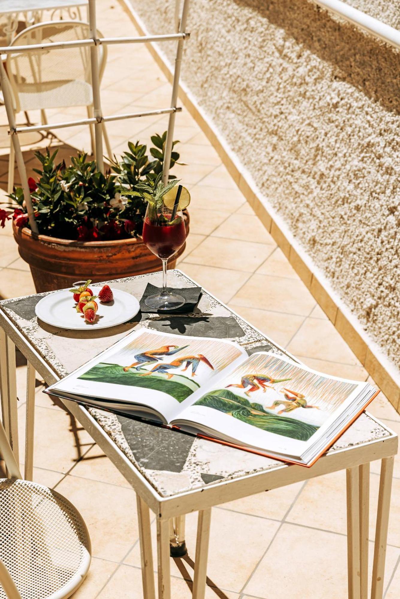 Hotel Villa D'Orta Ischia Rum bild