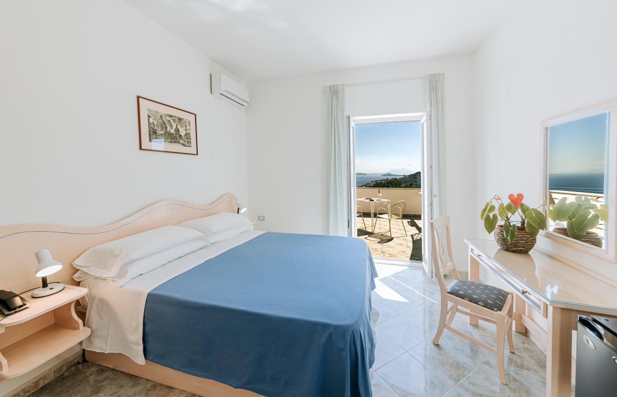 Hotel Villa D'Orta Ischia Exteriör bild